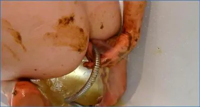 Dirty Barbara Serves Up Hardcore Shitting and Vomit in Real Diarrhea Action