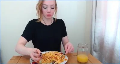 Spankmepink- Filthy Pissing and Shitting in Real Copro and Vomit Scat
