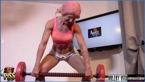 Valery Vita's – Scat, Anal Porno Fitness Bagnato HD 720p (Italia)
