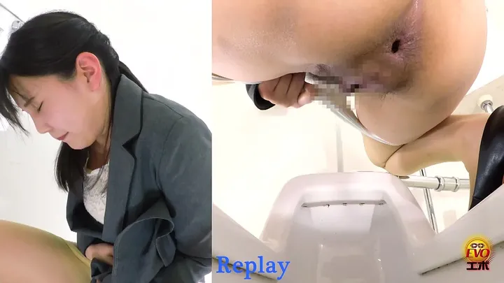 Shy Japanese Office Lady Caught Shitting on a Noisy Toilet - Real